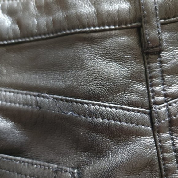 Aritiza Wilfred Melina Cropped vegan leather pant, black - Picture 9 of 10